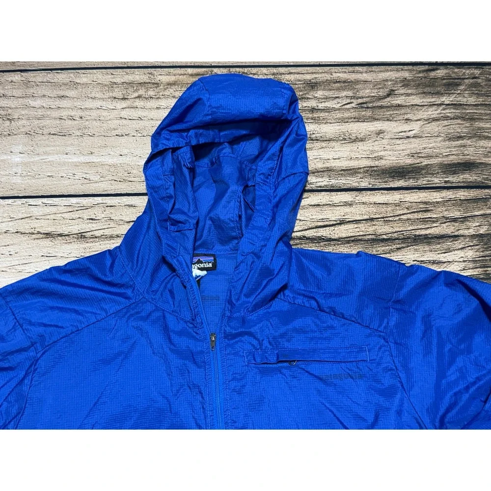 Patagonia Jacket Mens L Blue Rain Windbreaker Lightweight Packable Pocket Hiking